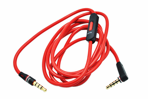 Audio-Cable-3.5mm-18'-for-Beats-by-Dre---w-Volume---SOLO-STUDIO-848-00002-00-A带麦音频线-600